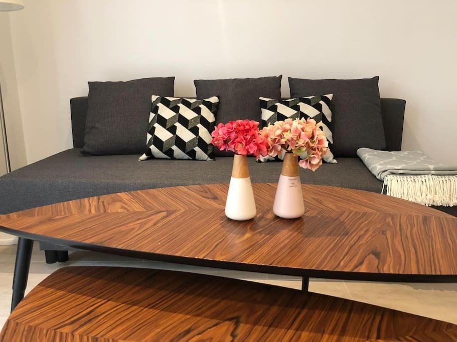 Apartment In The Heart Of The Marais With Air Conditioning Paris