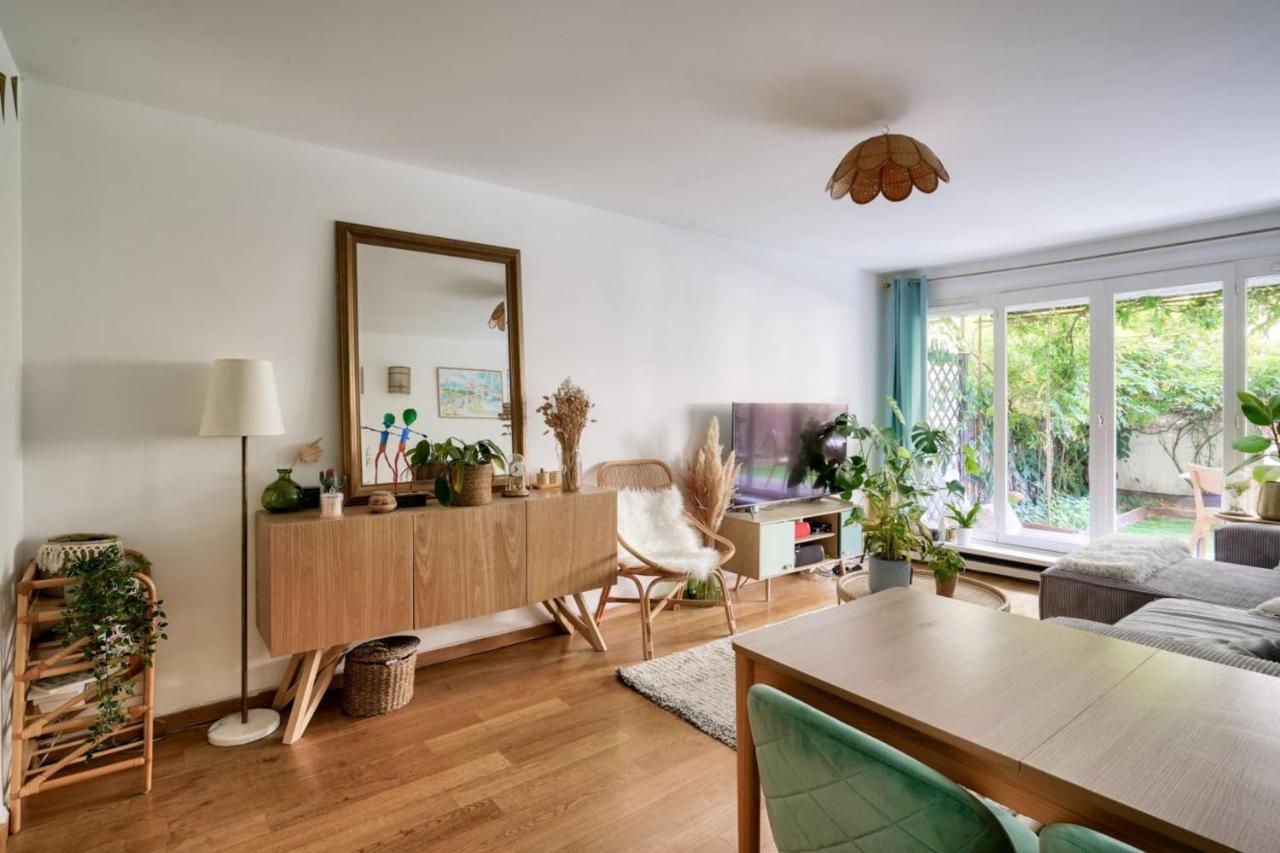 Apartment Cosy For 4 With Terrace