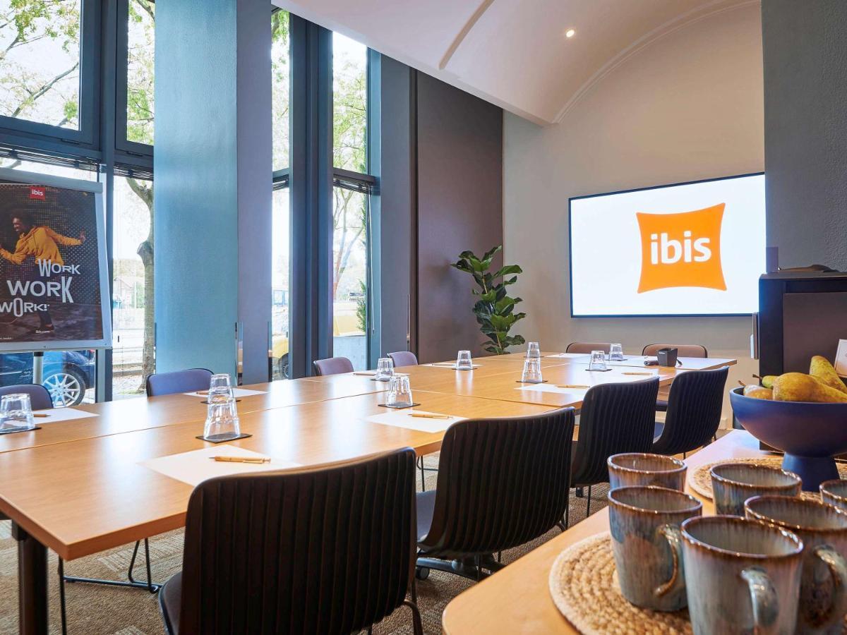 Hotel Ibis La Cite Des Sciences 19eme Paris