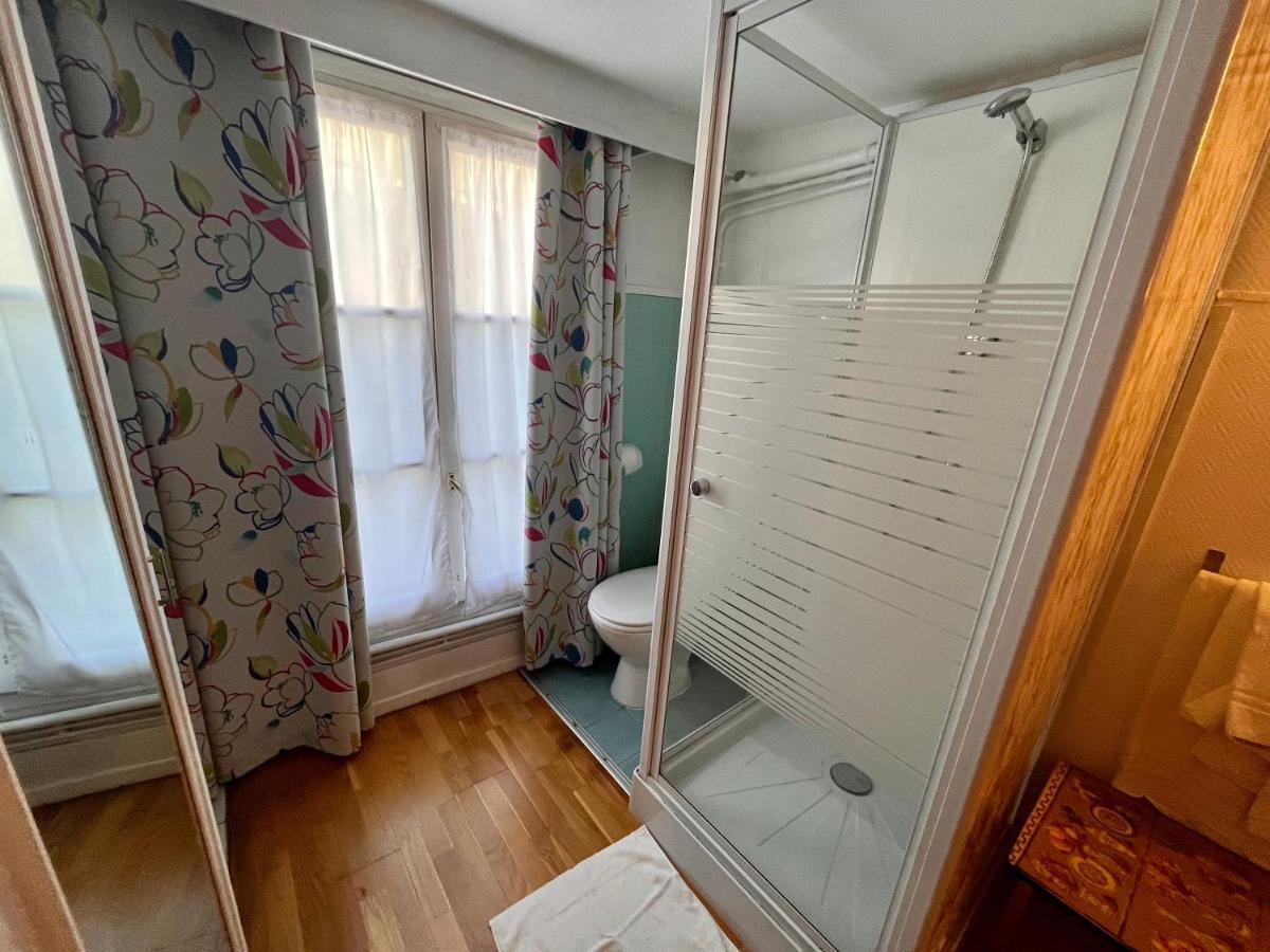 Tiquetonne Hotel Paris