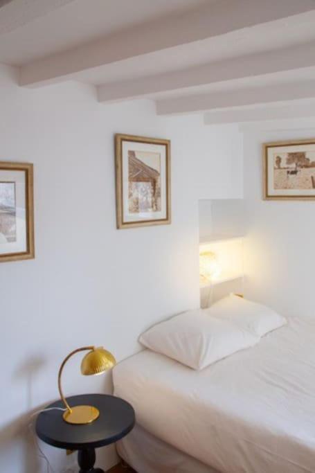 Maraisjolie Duplex 33m2… Apartment Paris