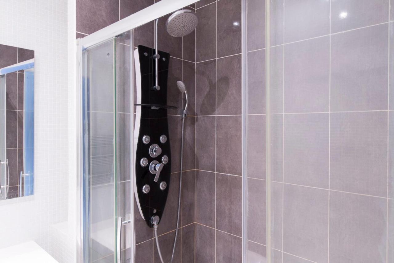 Appartement Trois Pieces Au Coeur Du Marais Paris