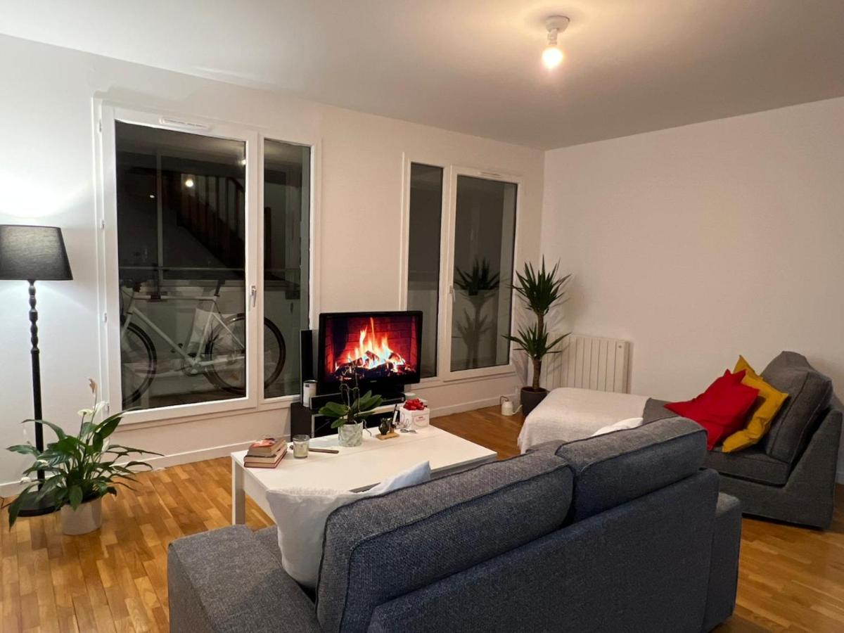 Séjour chez l'habitant Entire With Terrace