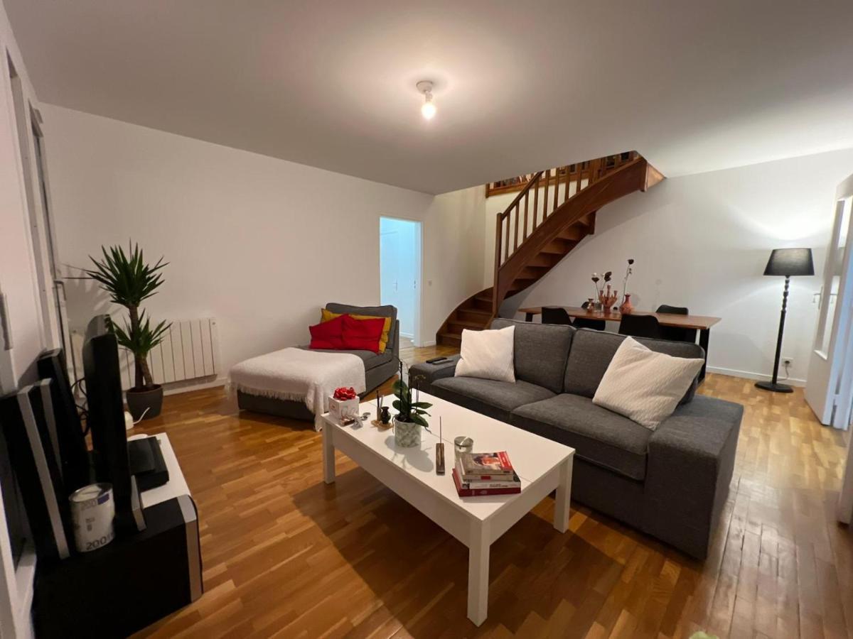 Séjour chez l'habitant Entire With Terrace