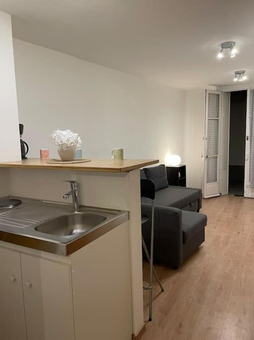 Apartment Superbe 16 *