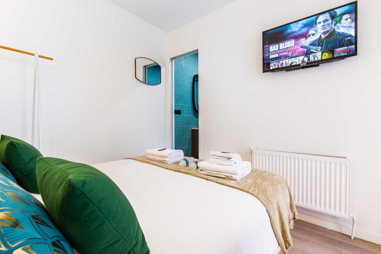Cosy Bedroom - Tour Eiffel Champs De Mars 17b Holiday home Paris
