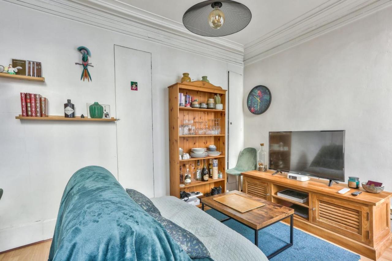 Apartment Cozy For 2 People - 05 Paris