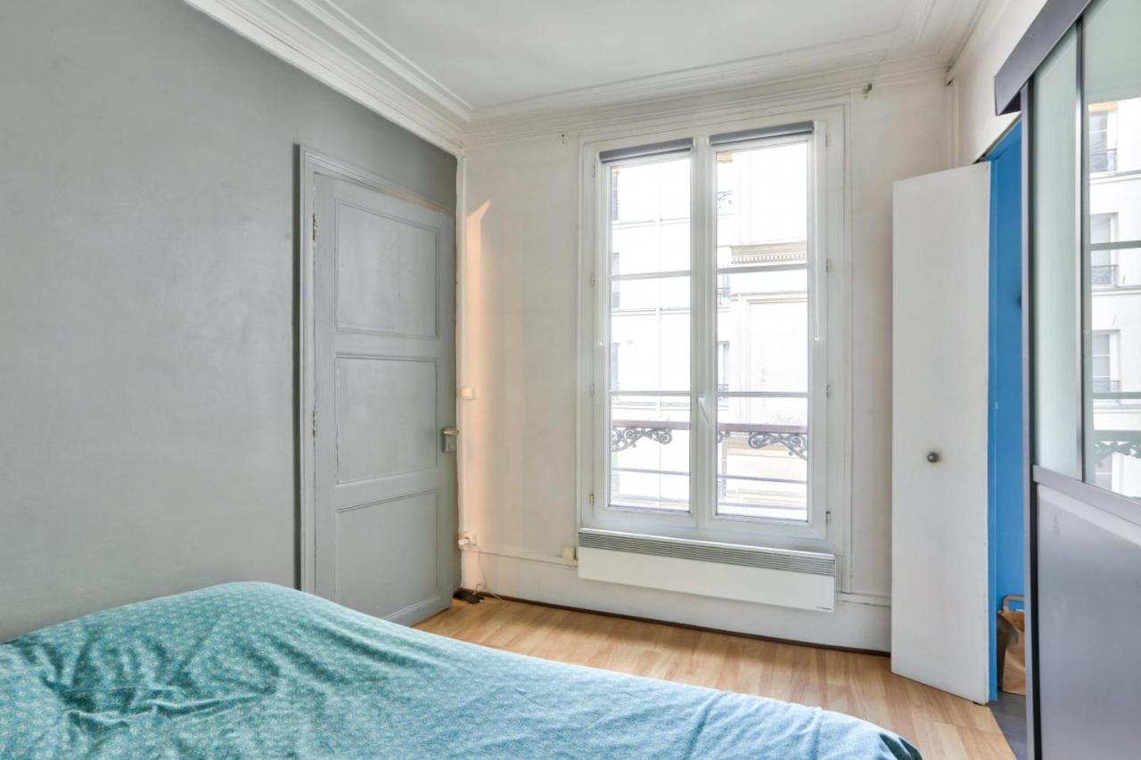 Apartment Cozy For 2 People - 05 Paris
