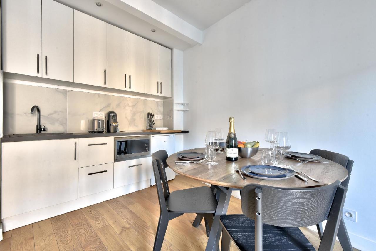 Apartment Cocon Pour 2 Au Coeur De Montmartre
