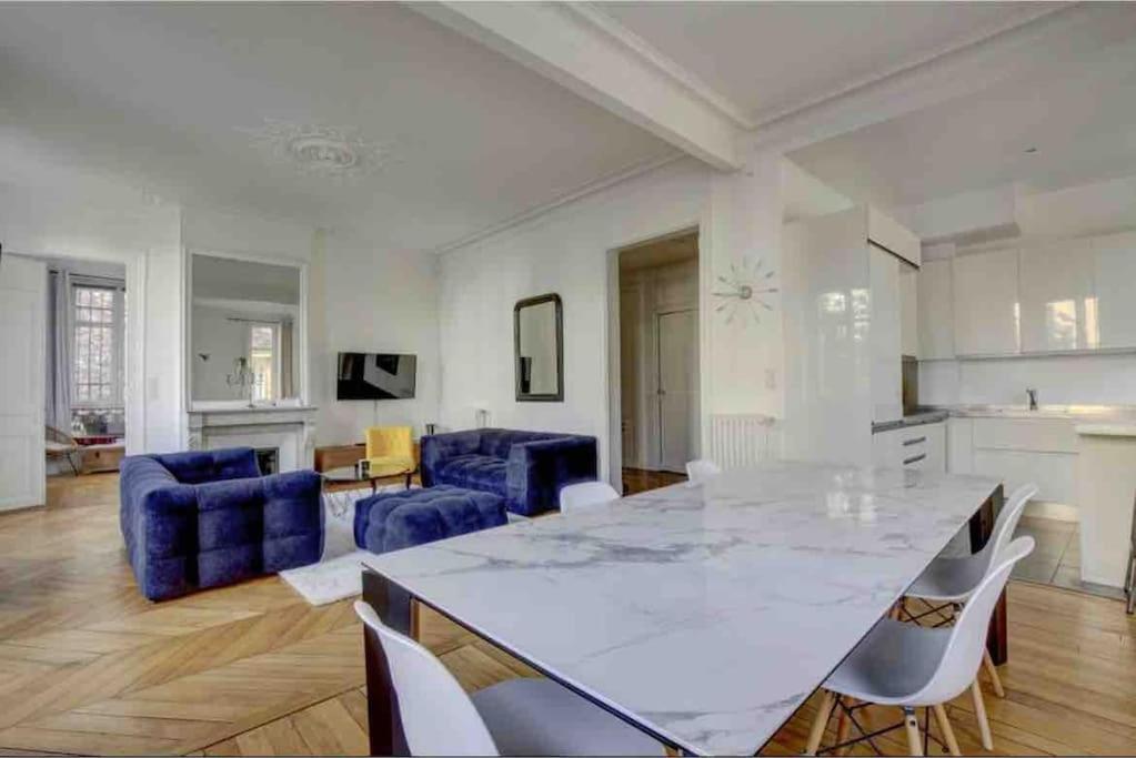 Appart 100m2 Arc Triomphe * Paris
