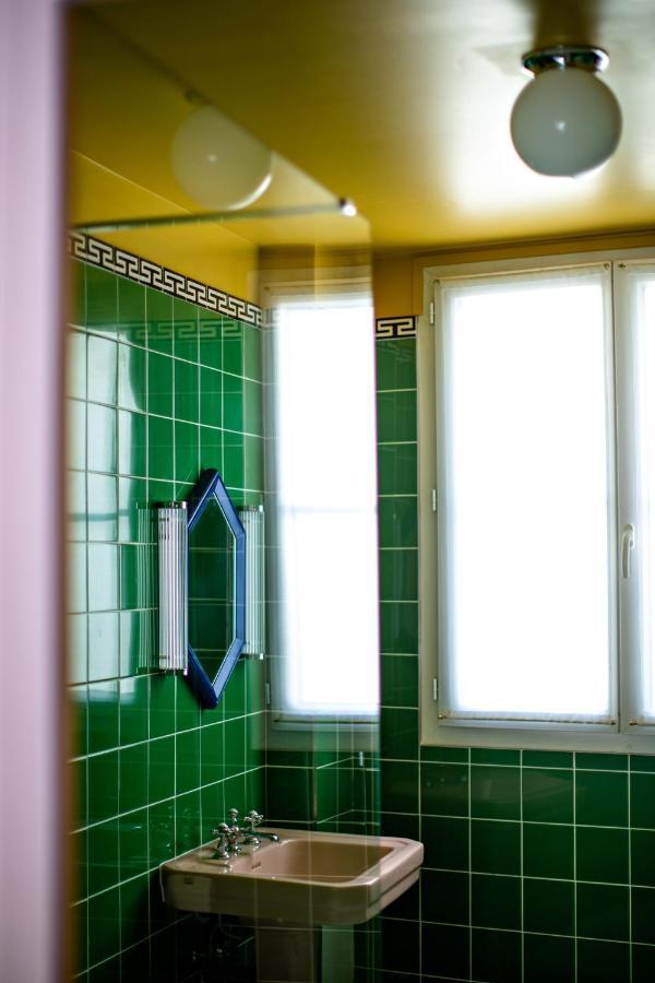 Les Deux Gares Hotel Paris