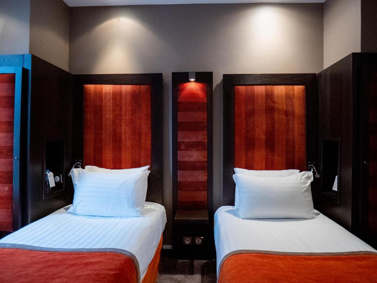 Courcelles Etoile Hotel Paris