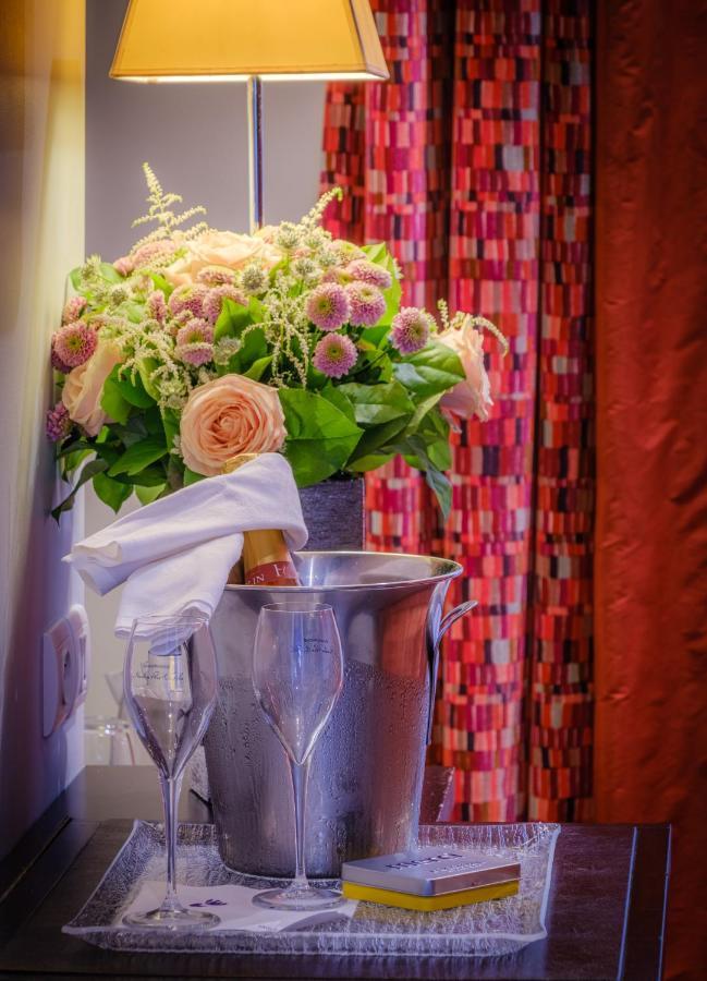 Courcelles Etoile Hotel Paris