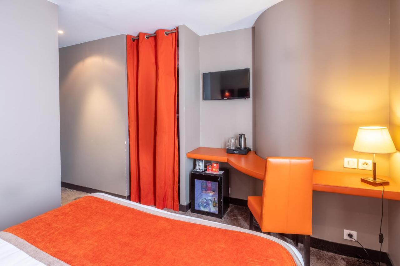 Courcelles Etoile Hotel 3*