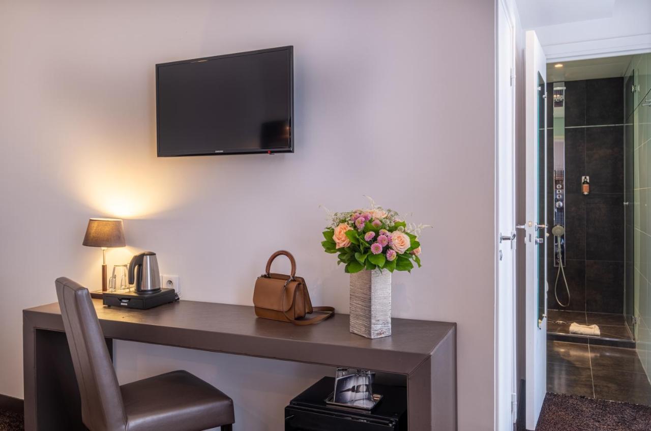 Courcelles Etoile Hotel Paris