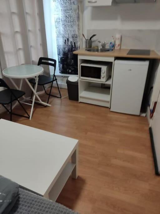 Appartement 13 *