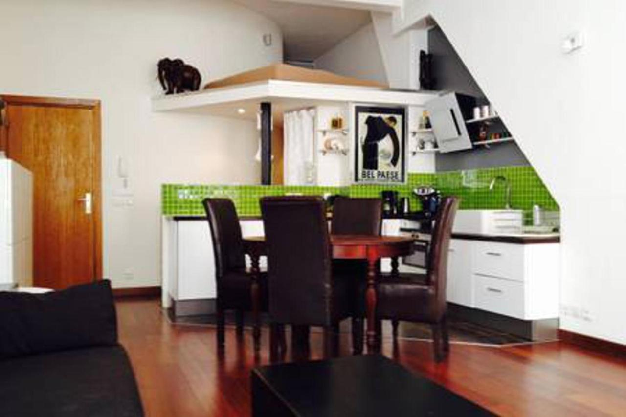 Romantic Close To Le Marais Apartment