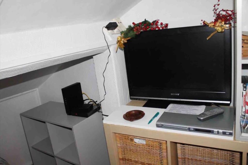 Agreable Studio Au Coeur De 14 Eme Arrondissement *