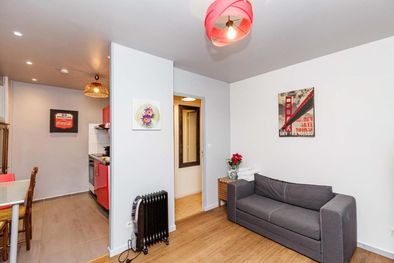 Appartement Charming 40m In The Heart Of Paris