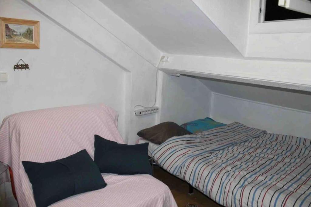 Apartment Agreable Studio Au Coeur De 14 Eme Arrondissement *