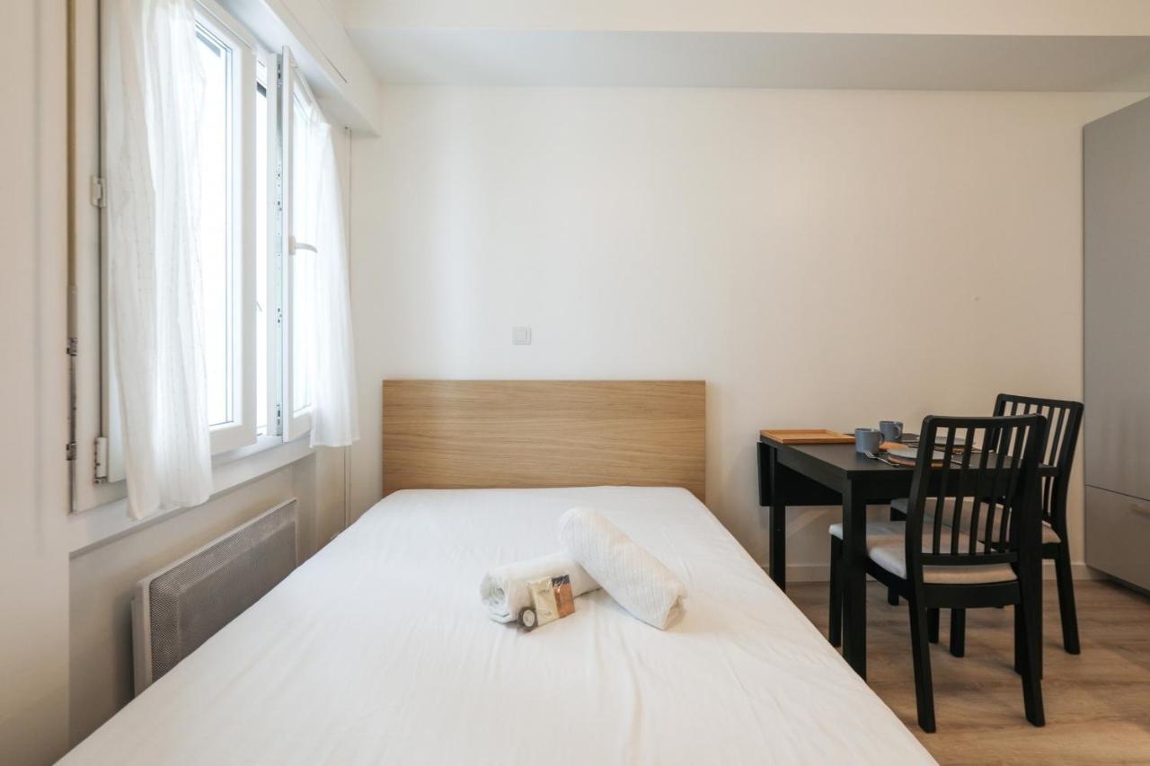 Modern Studio In The Heart Of - Welkeys Apartment *