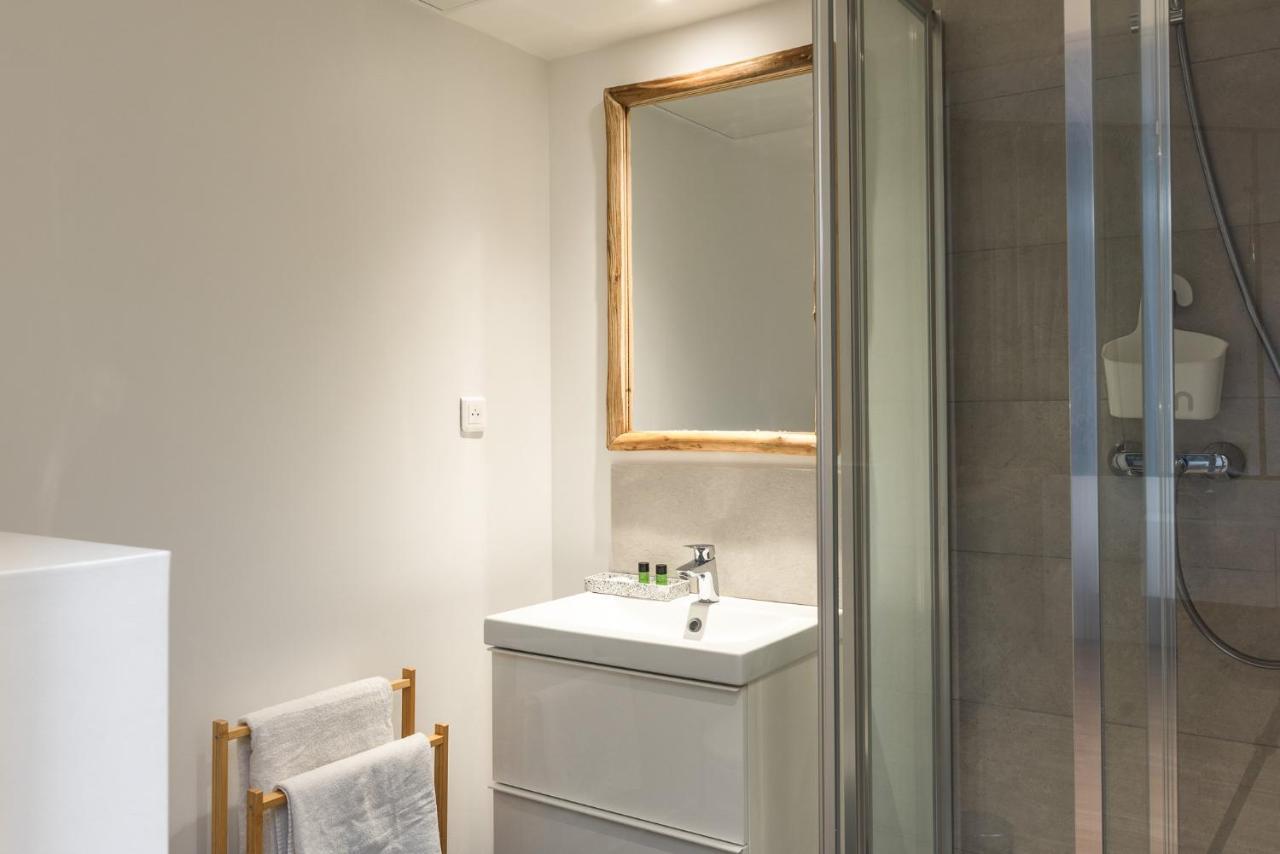 Outstanding Architect Loft - Canal St Martin Apartment