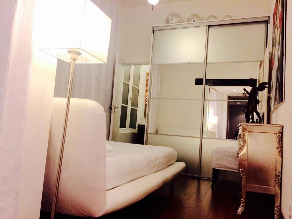 Romantic Close To Le Marais *