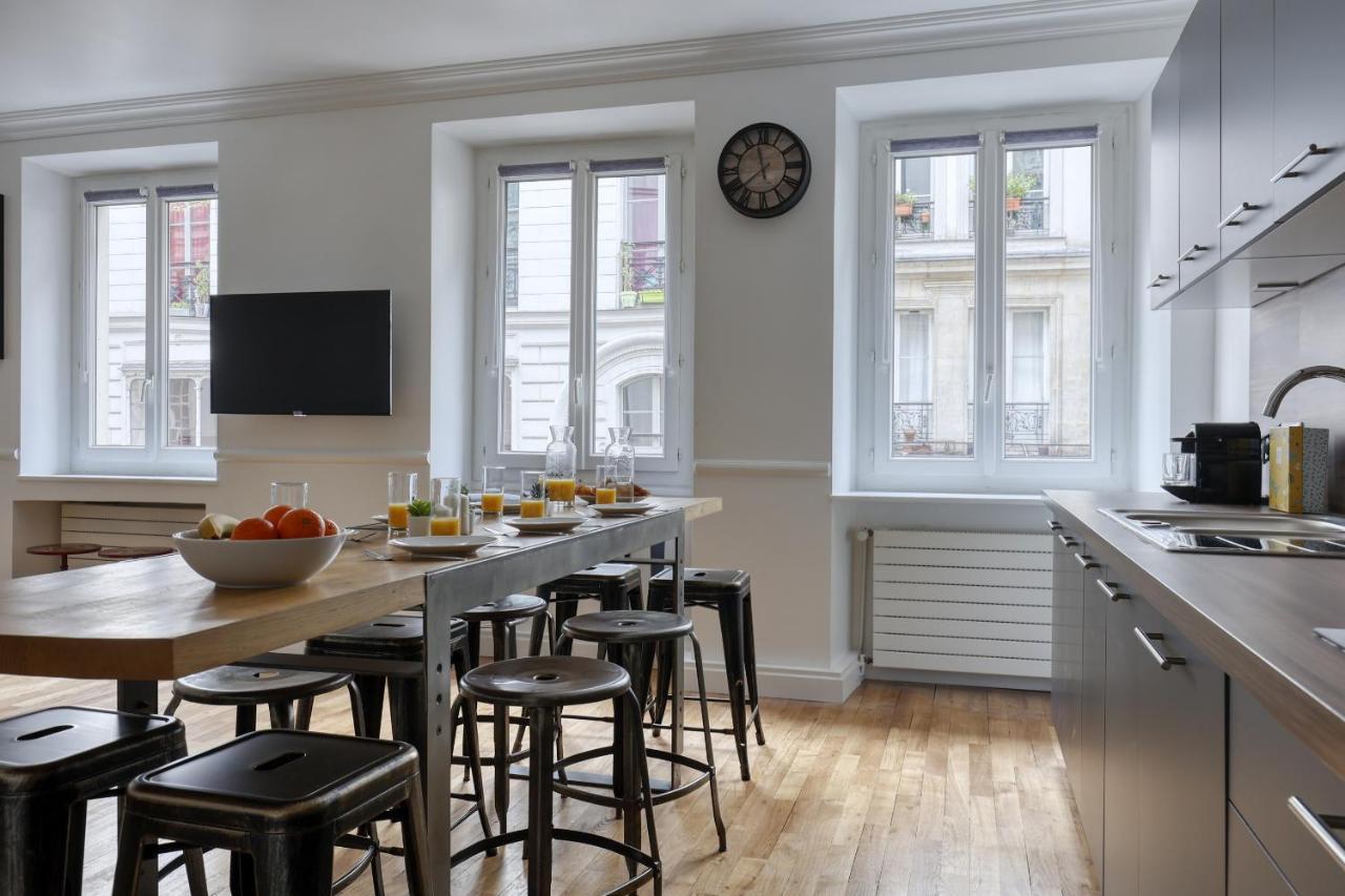Superb Large And New 4bds Flat - Heart Of 10 Apartment *