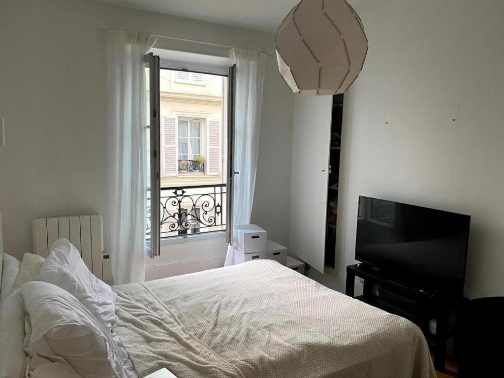 Apartment Modern W/ Tour Eiffel View In The 7th Paris