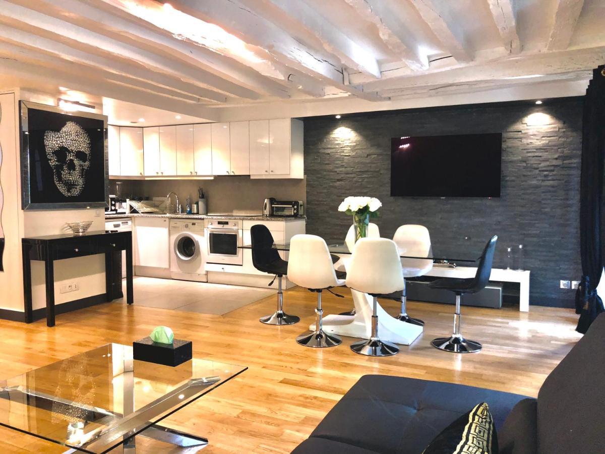 Appartement Champs Elysees 1 *