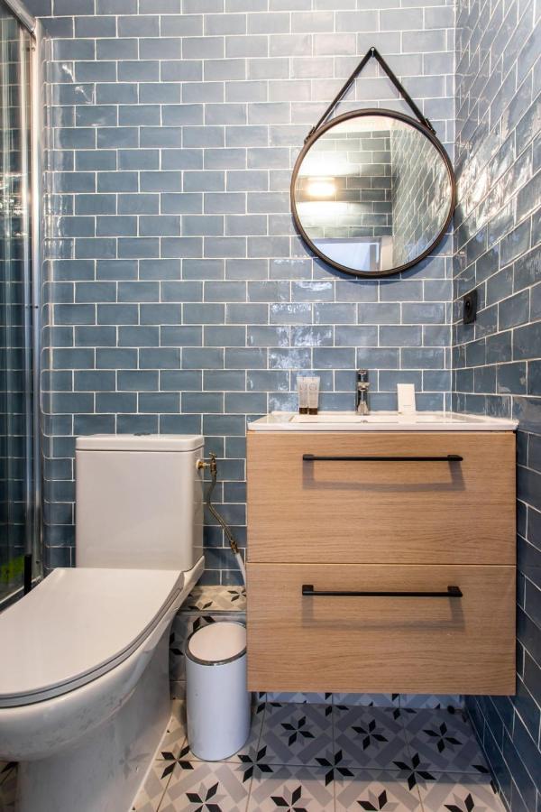 Apartment Super Studio 4p - Place De La Bastille 15 *