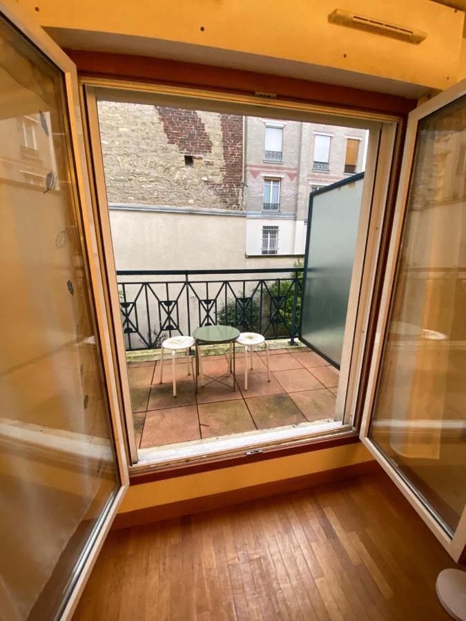 Charming 36m With Terrace In The Heart Of *
