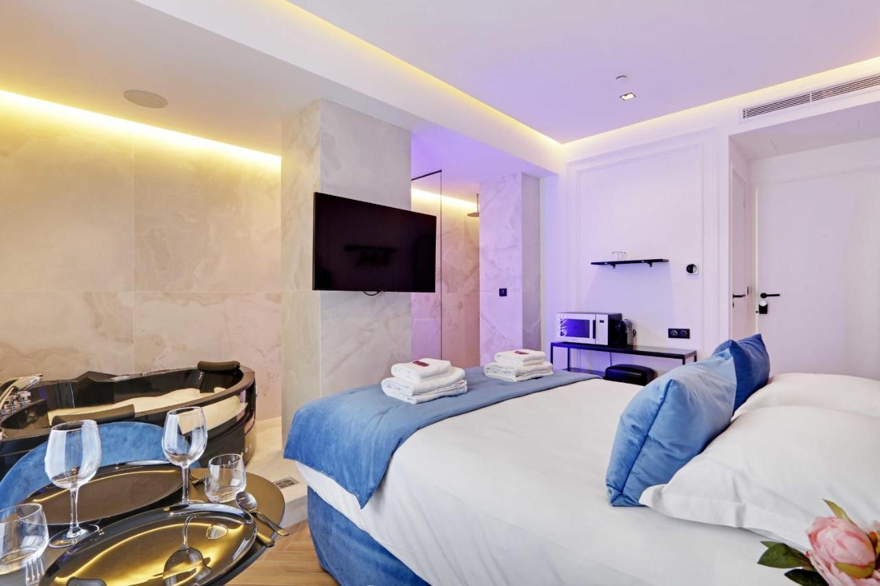 Ferienhaus Private With Jacuzzi - 2p - Rivoli Paris
