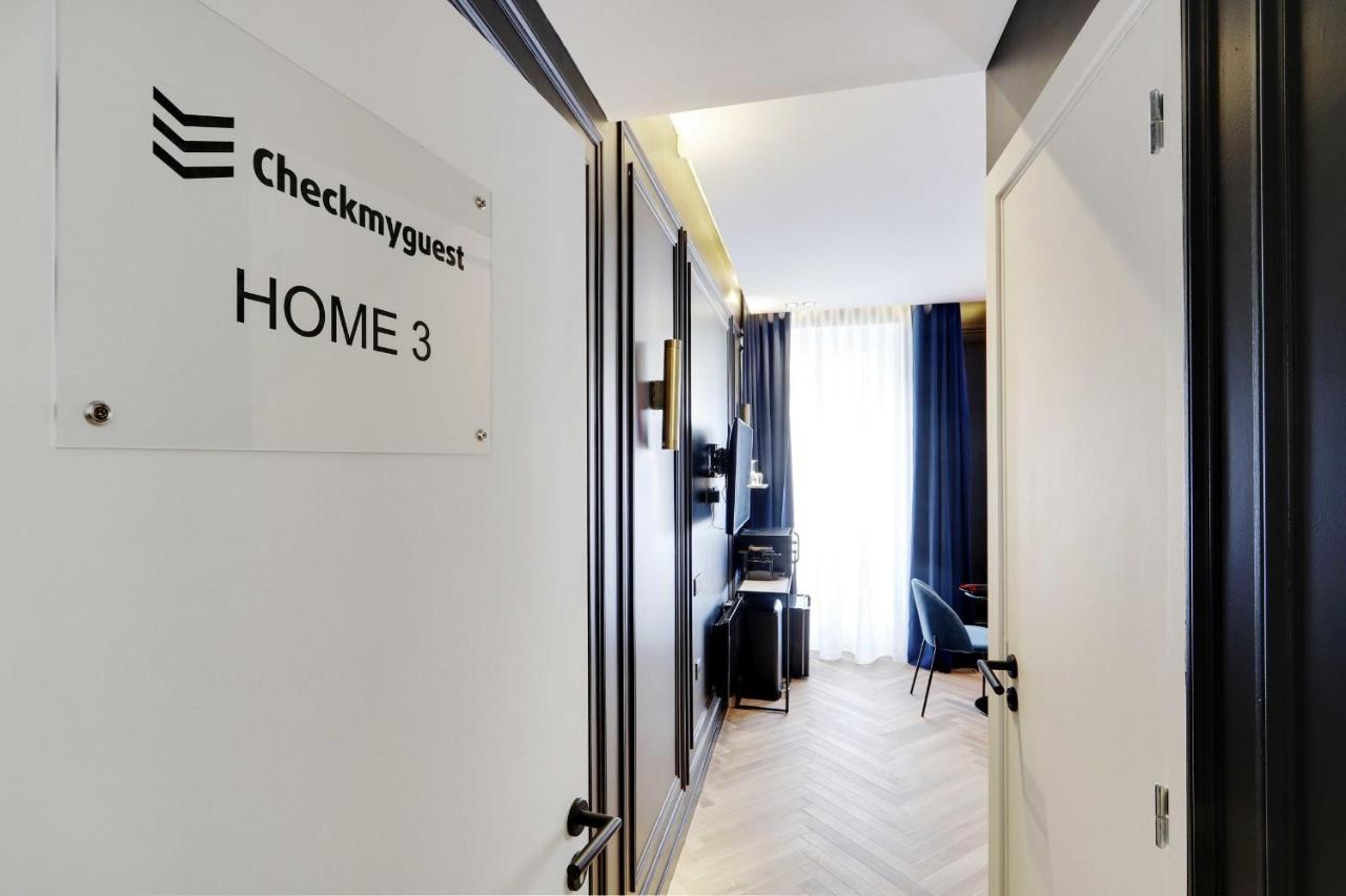 Couples Getaway Unit With Jacuzzi - Center Hébergement de vacances Paris