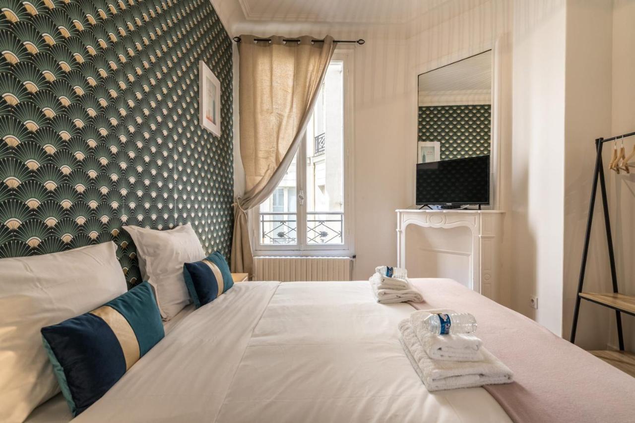 Charming Near Trocadero Apartment *