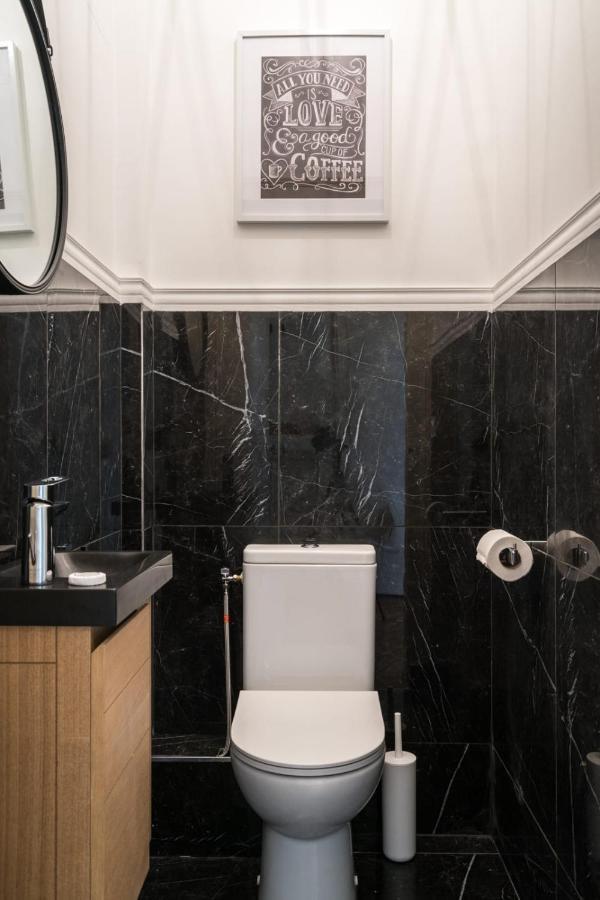 Charming Near Trocadero Apartment Paris