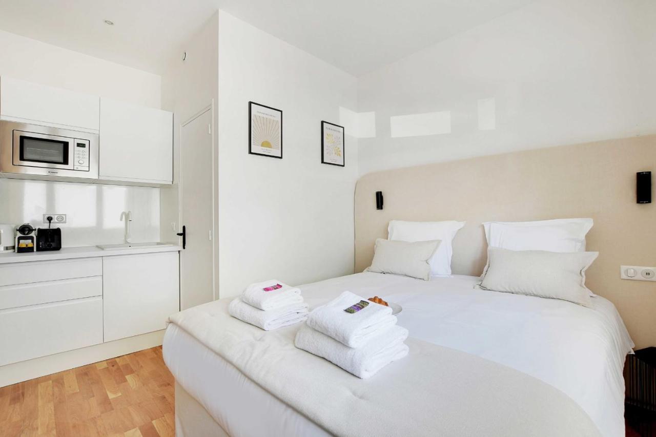 Amazing Apartment-2p-sacre Coeur-poissonniers-1 Appartement *