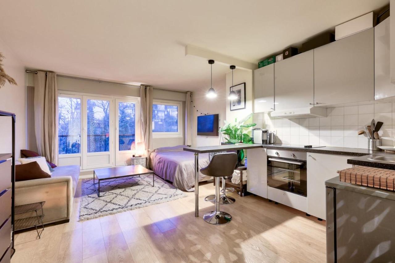 Cozy For 2 Located In 19 *