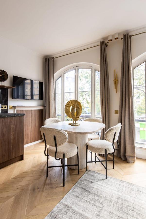 Charming Apartment-2br6p- Place De La Nation * Paris