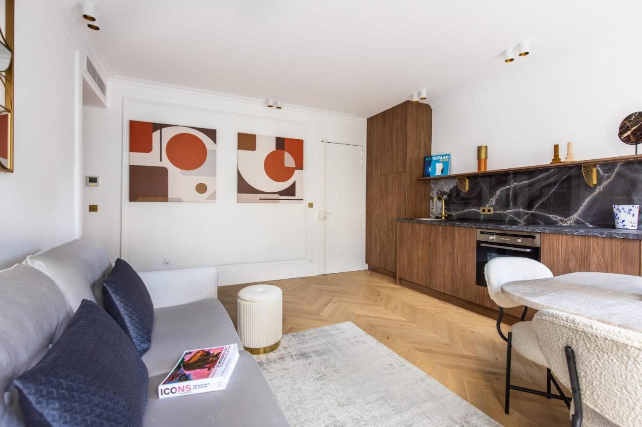 Apartment Charming Apartment-2br6p- Place De La Nation *