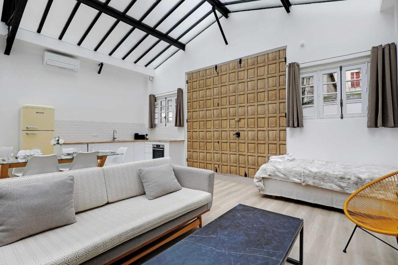 Magnificent Refurbished Loft In Next To Expo Porte De Versailles Apartment