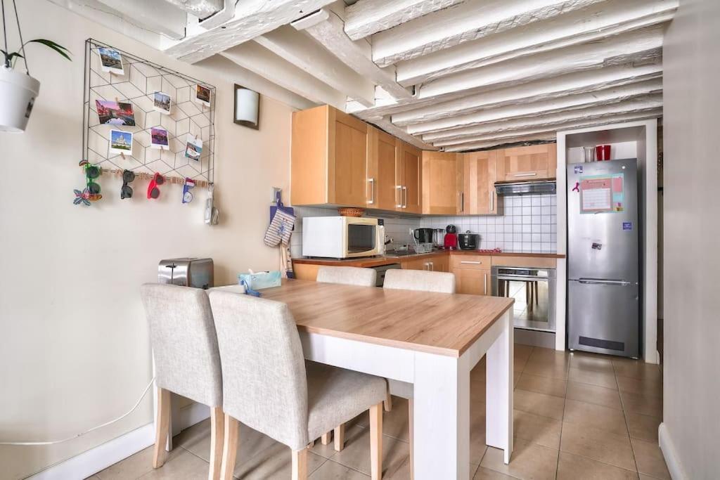 Apartment Superb 2 Bedroom Flat In Le Marais Neighborhood *