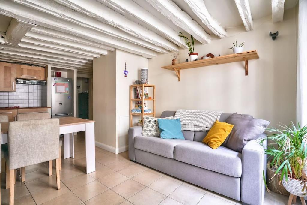 Apartment Superb 2 Bedroom Flat In Le Marais Neighborhood *