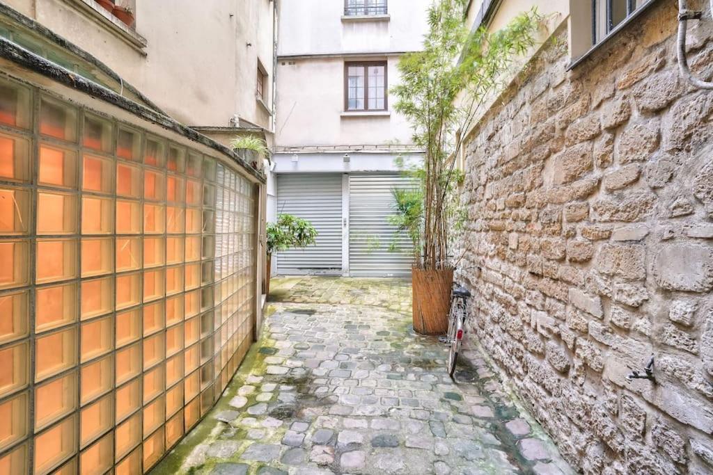 Superb 2 Bedroom Flat In Le Marais Neighborhood * Paris