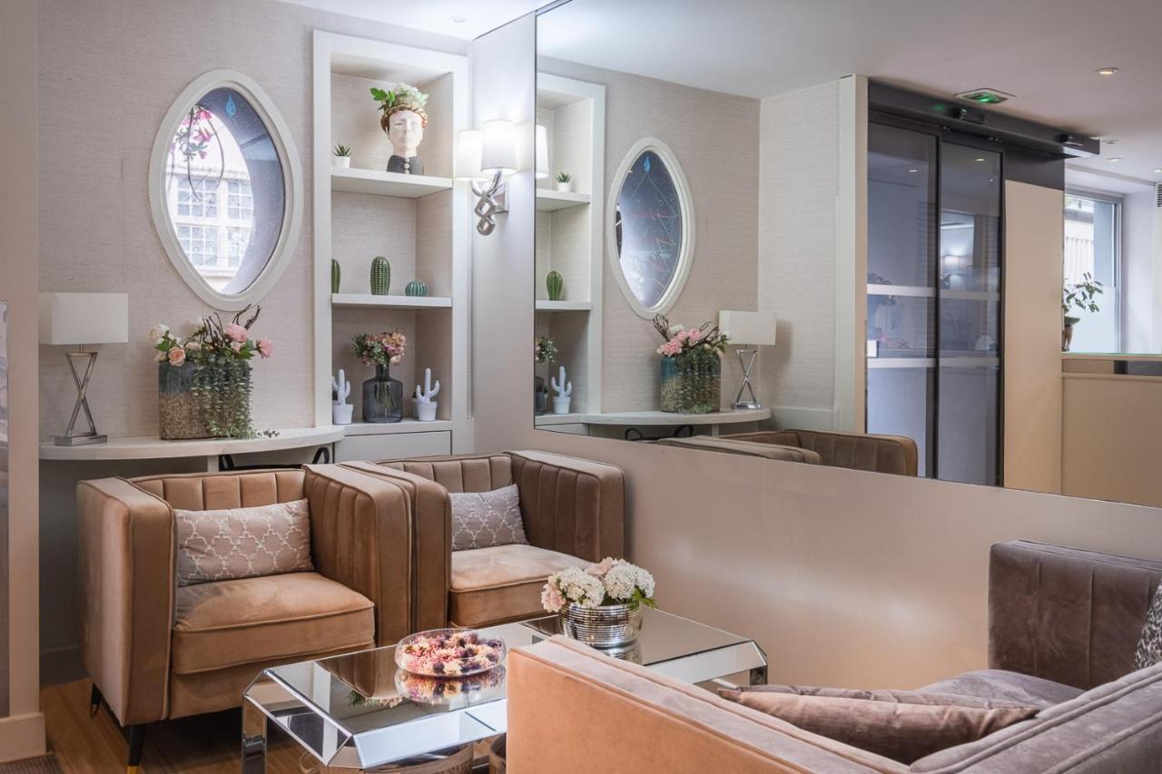Longchamp Elysees Hotel