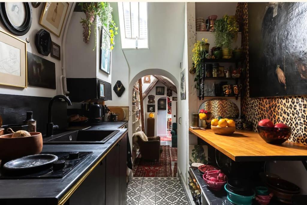 A Writer's Flat