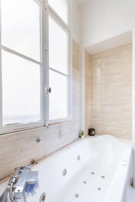 Appartement Cosy Arc De Triomphe 16iem Paris