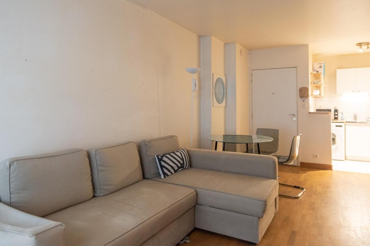 Apartment Charming 36m With Terrace In The Heart Of