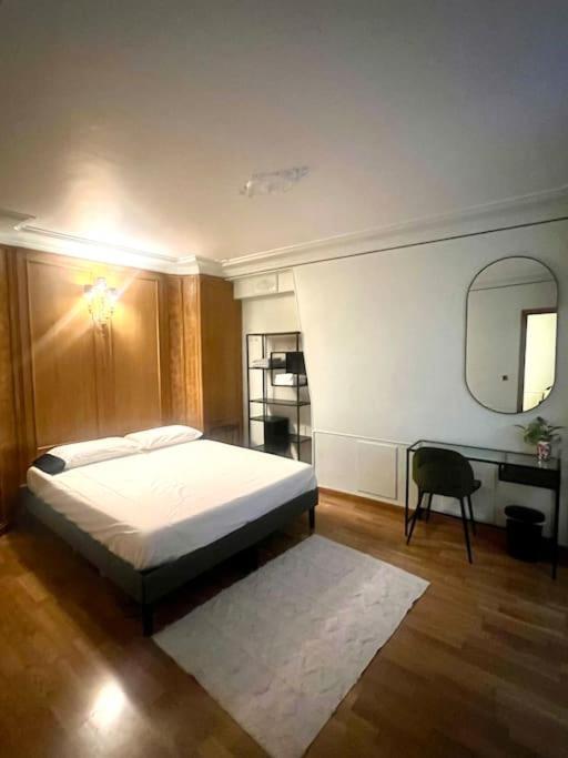 Incroyable Parisien - Batignolles Paris