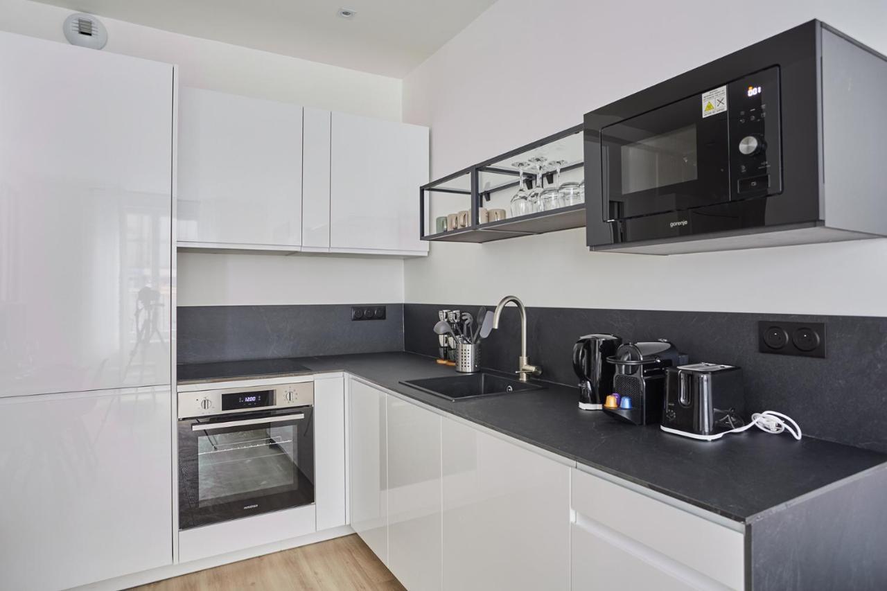 Apartment Center Of By Prestige Paris